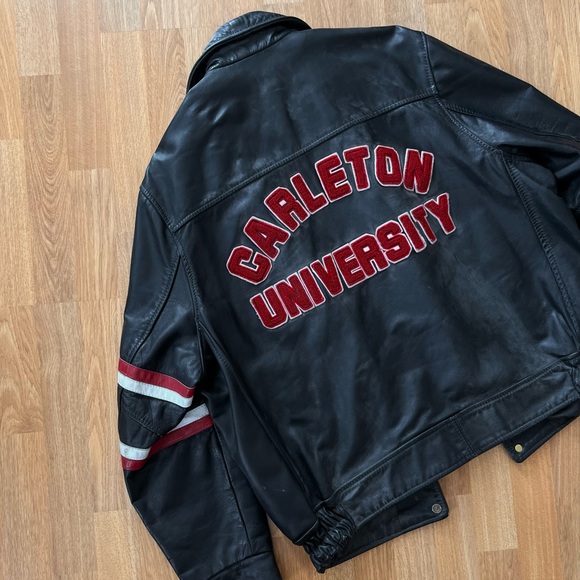 vintage 80’s carleton university leather jacket - Picture 3 of 4